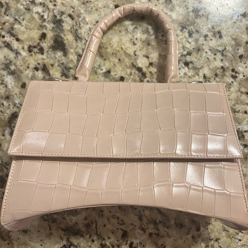 Gorgeous Cream Croc L’Intervalle Purse EUC